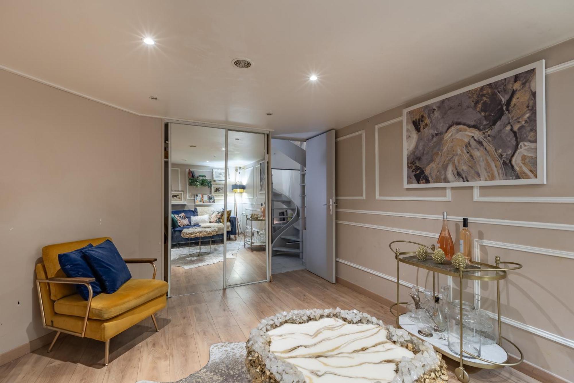 Appartamento Romanctic Loft Near Eiffel Tower *