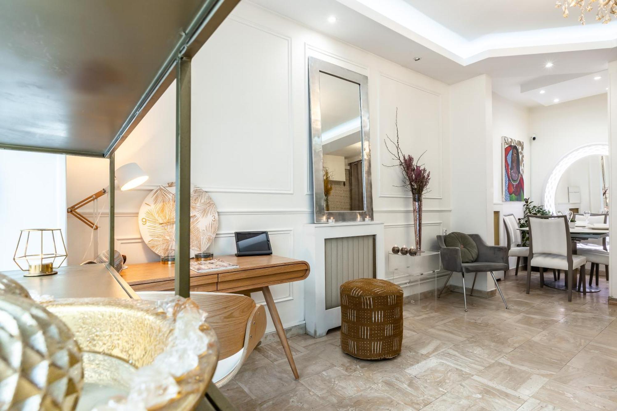 Romanctic Loft Near Eiffel Tower *