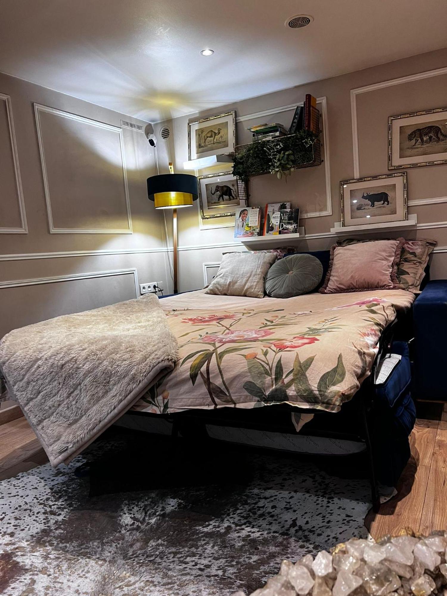 Appartamento Romanctic Loft Near Eiffel Tower Parigi